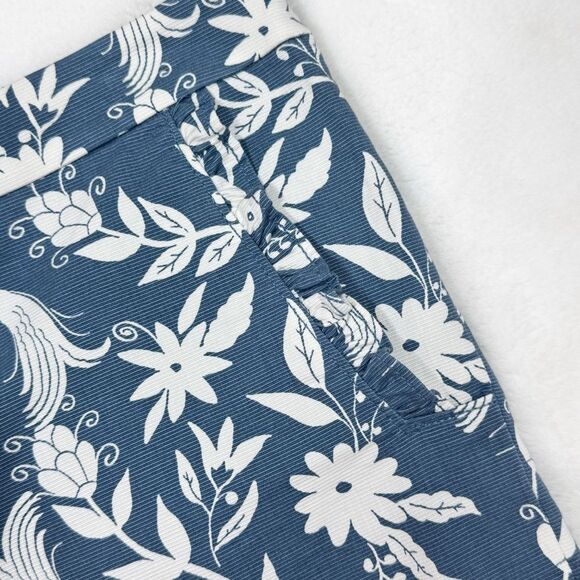 Loft Floral Peacock Bird Ruffle Pocket Riviera Chino Shorts Blue White Size 4 - Picture 5 of 13